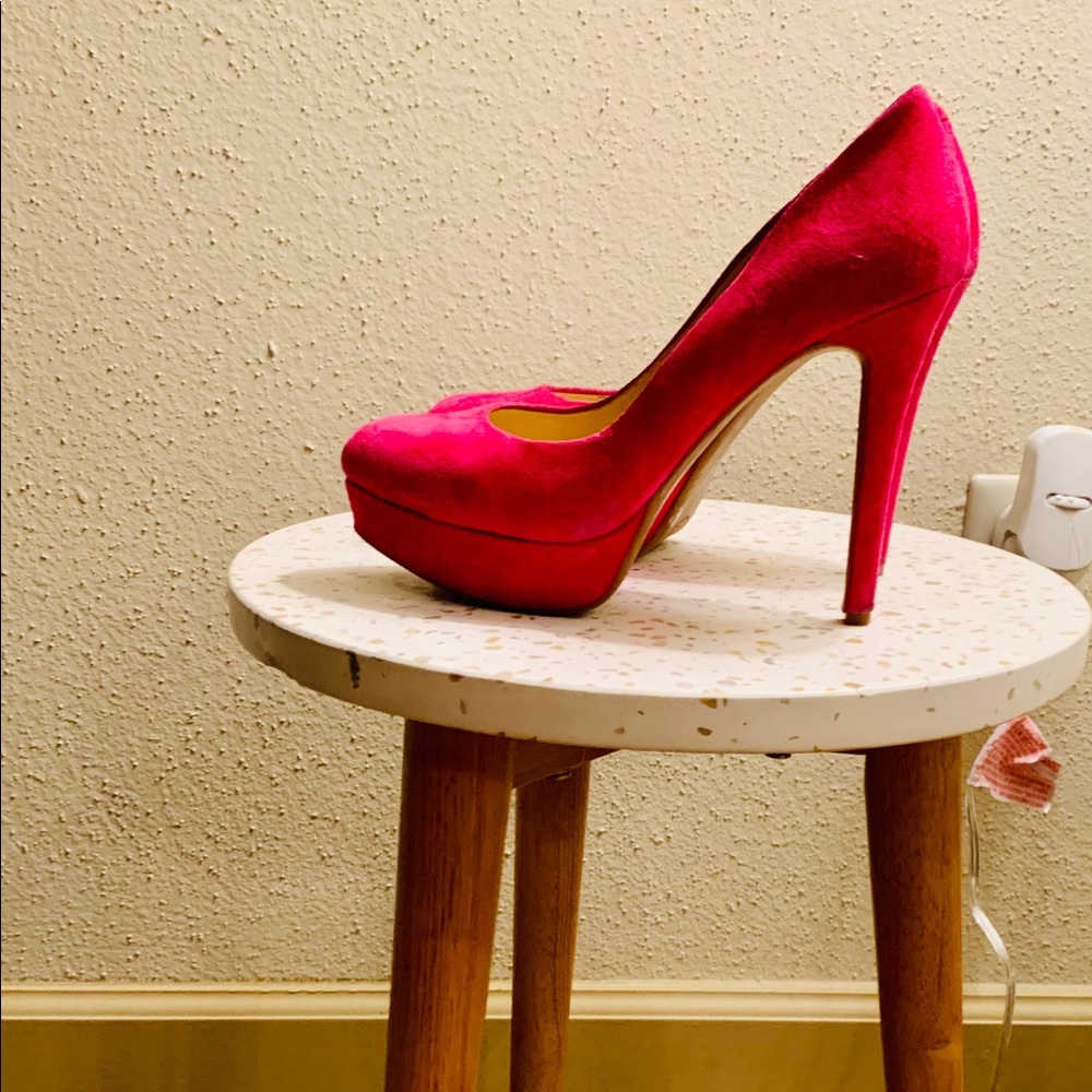 Gianni Bini Pink Suede Heels